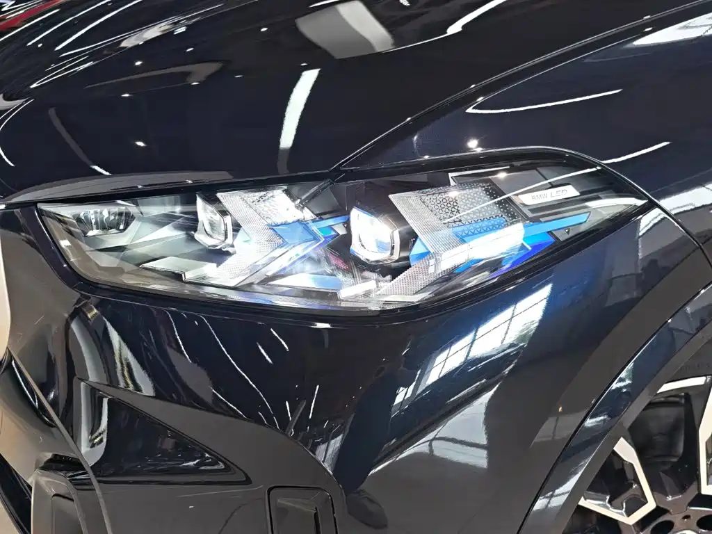 BMW X5 2025 — миниатюра 7