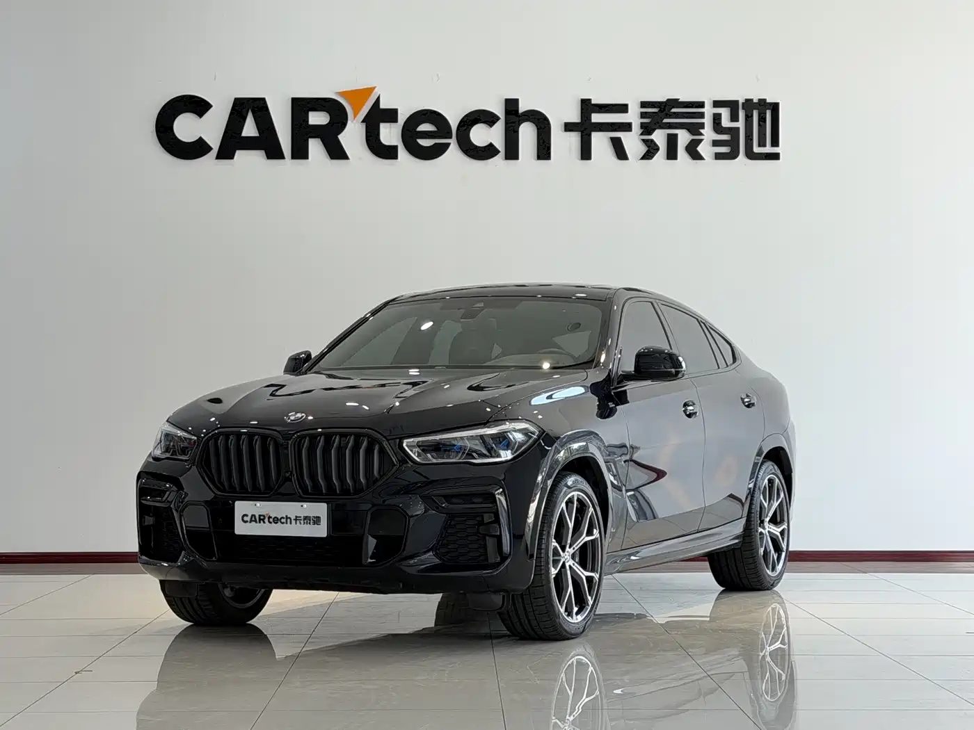 BMW X6 2023 — фото 1