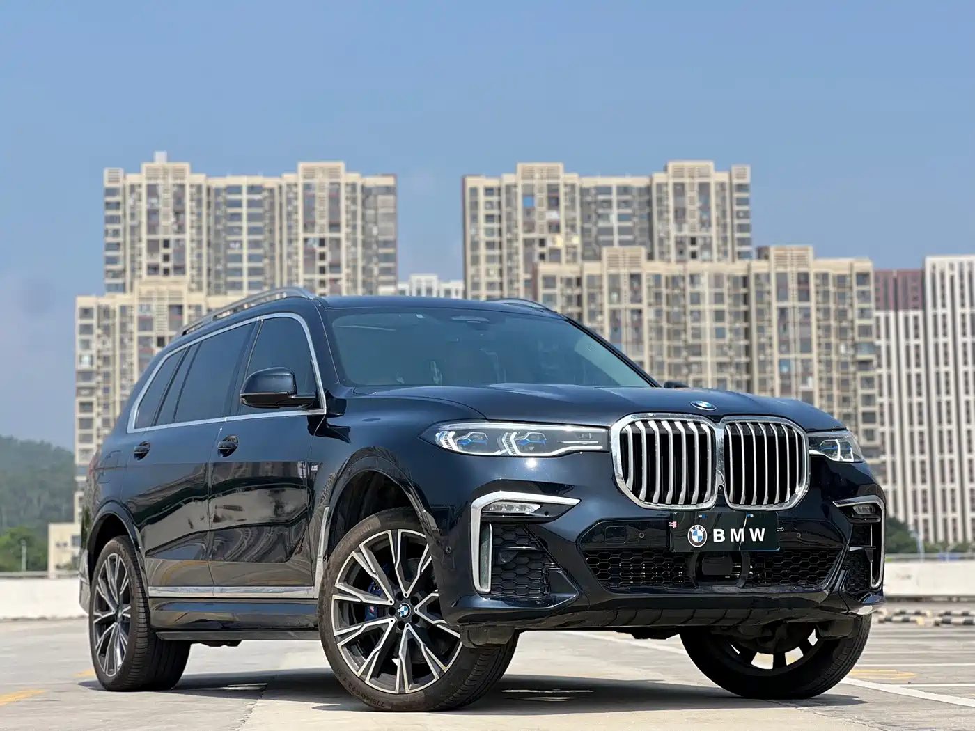 BMW X7 2021 — миниатюра 3