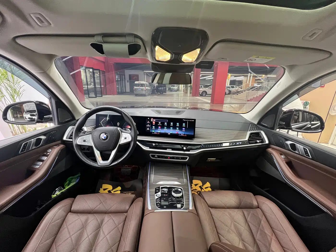 BMW X7 2023 — миниатюра 10