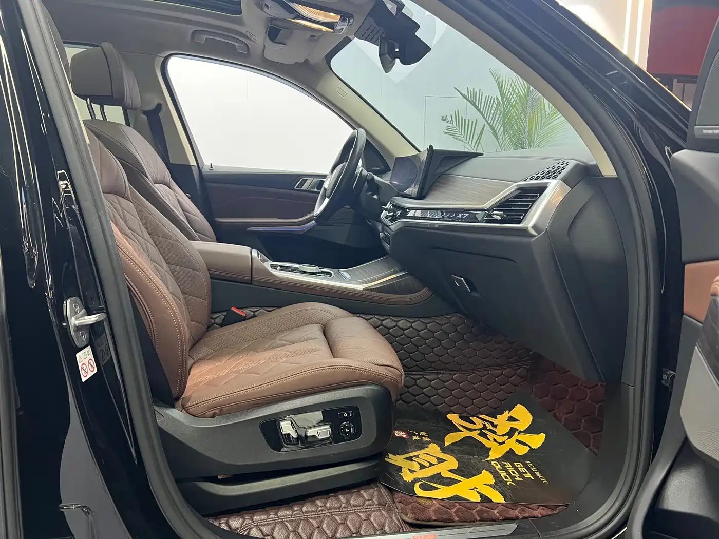 BMW X7 2023 — миниатюра 15