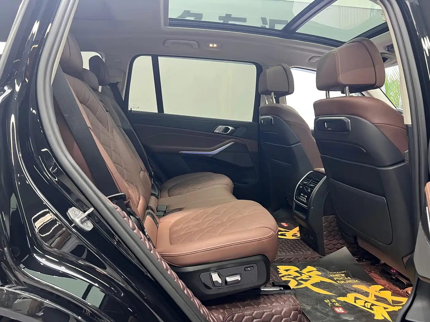 BMW X7 2023 — миниатюра 16