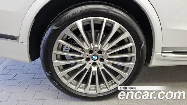 BMW X7 2025 — миниатюра 5