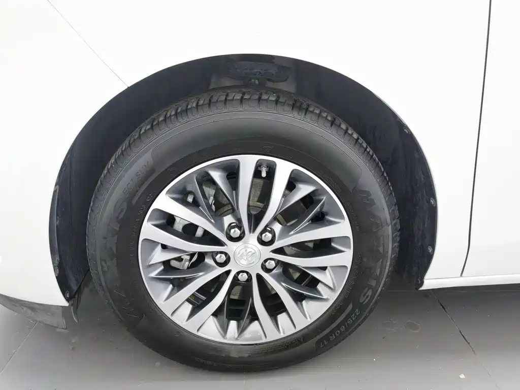 Buick GL8 2021 — миниатюра 17