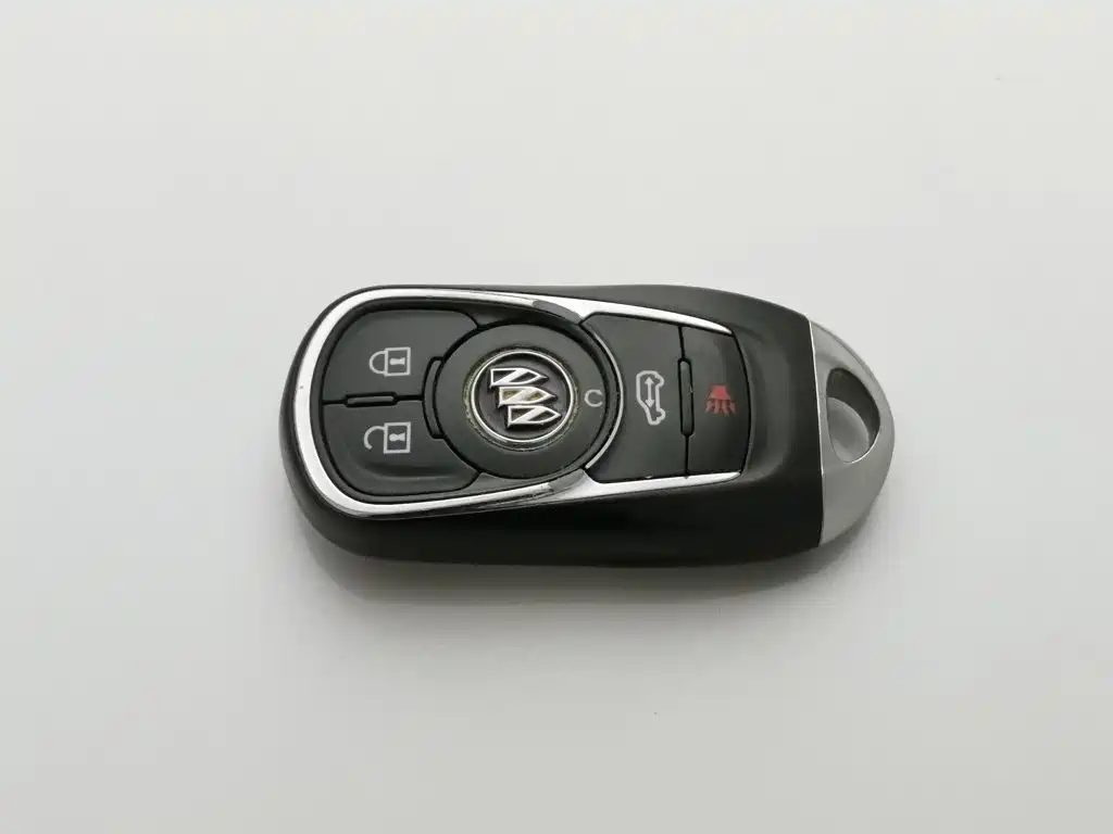 Buick GL8 2021 — миниатюра 19
