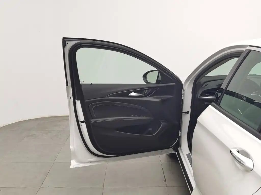 Buick Regal 2024 — миниатюра 8
