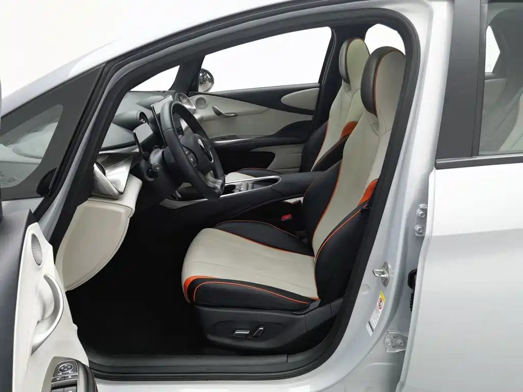 BYD Dolphin 2022 — миниатюра 10