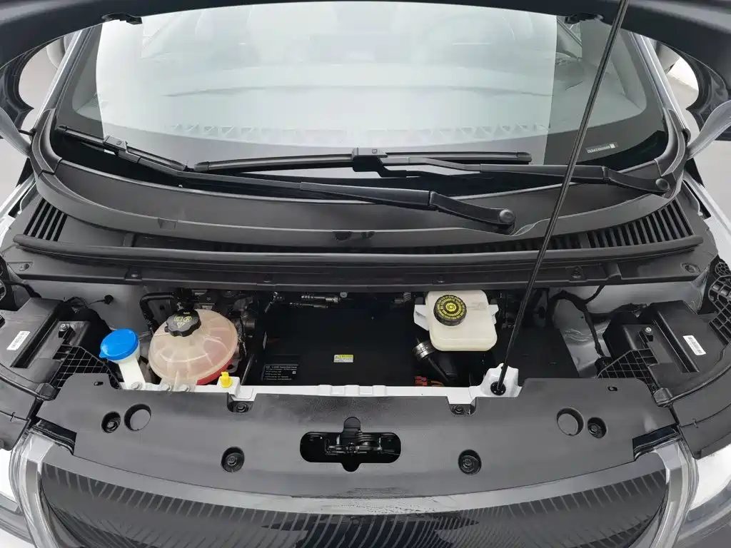 BYD Dolphin 2022 — миниатюра 6