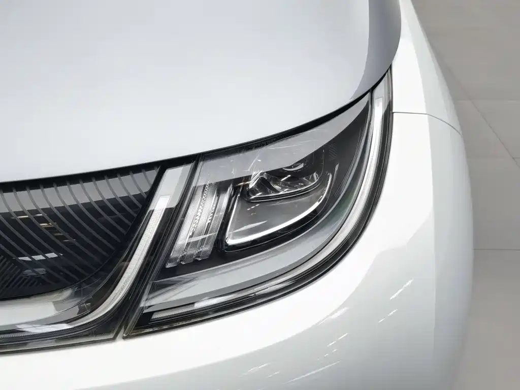 BYD Dolphin 2022 — миниатюра 7