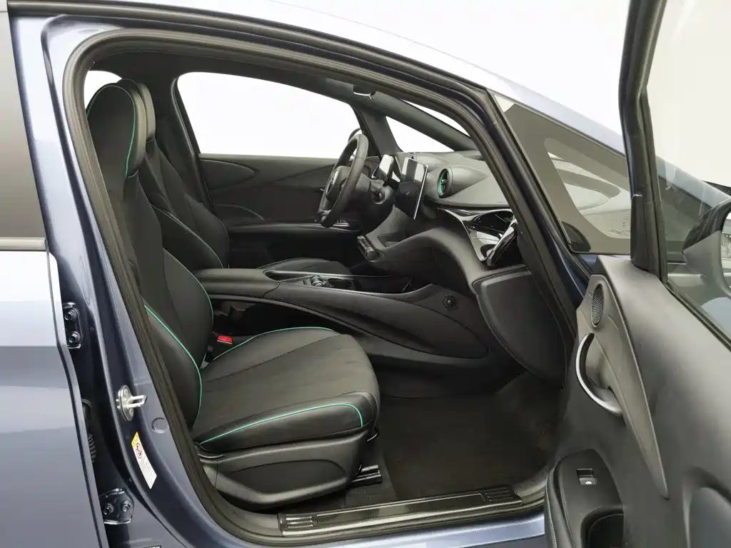 BYD Dolphin 2024 — миниатюра 23