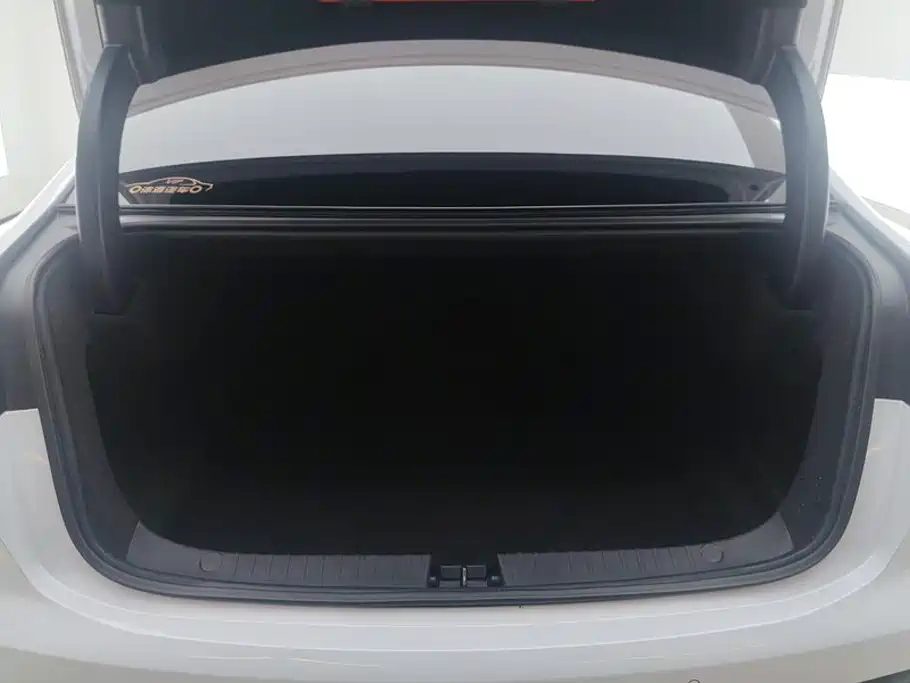 BYD Han 2023 — миниатюра 4