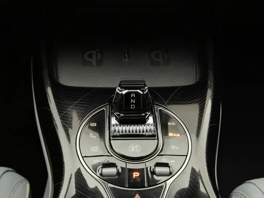 BYD Seal 2023 — миниатюра 13