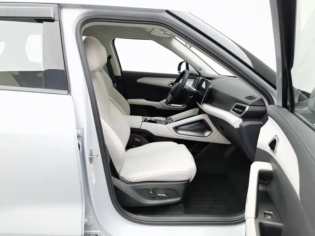 BYD Yuan UP 2024 — миниатюра 21