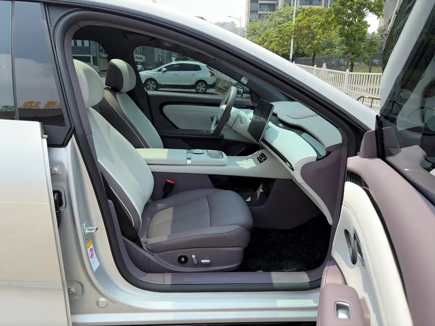 Changan Qiyuan A06 2025 — миниатюра 11