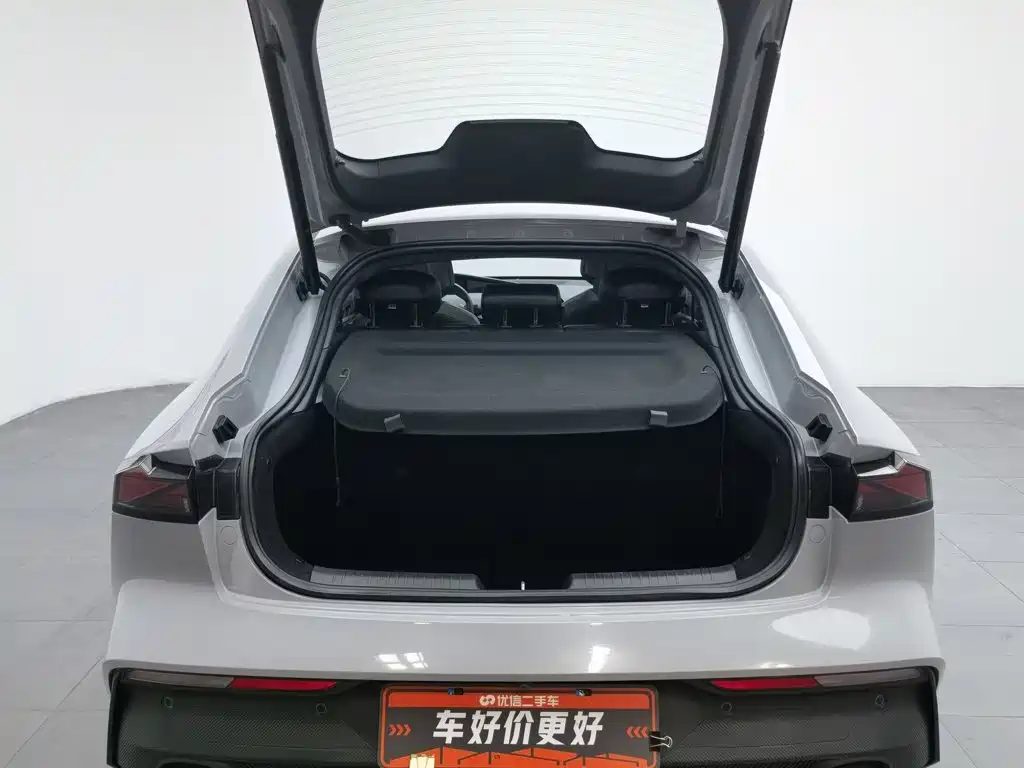 Changan UNI-V 2022 — миниатюра 16
