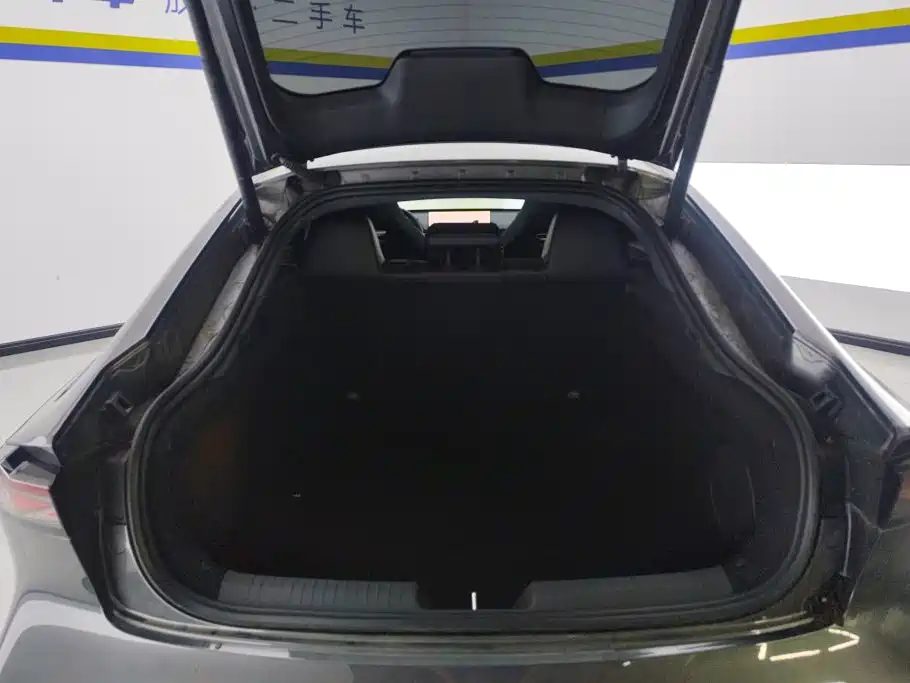 Changan UNI-V 2025 — миниатюра 4