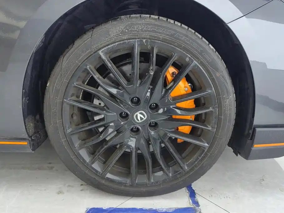 Changan UNI-V 2025 — миниатюра 6