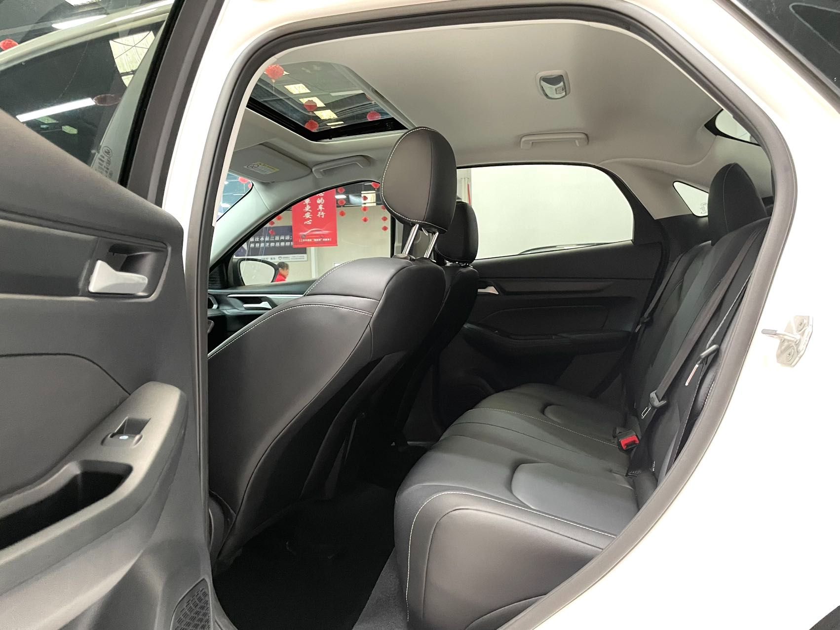 Ford Escort 2021 — миниатюра 2