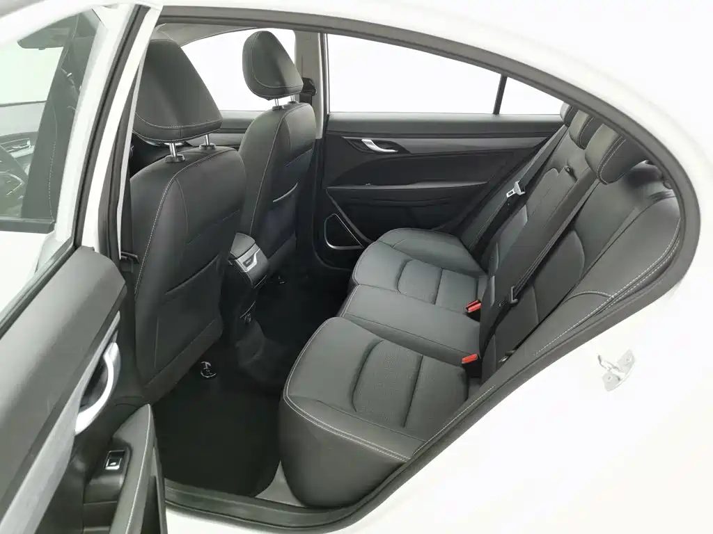 Geely Emgrand 2021 — миниатюра 15