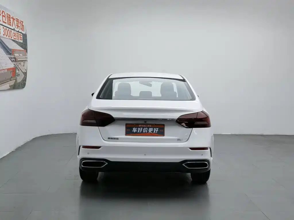 Geely Emgrand 2021 — миниатюра 4