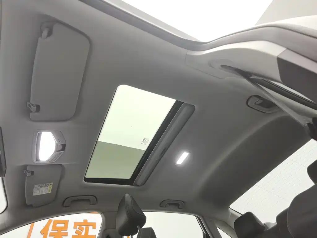 Geely Emgrand 2025 — миниатюра 14