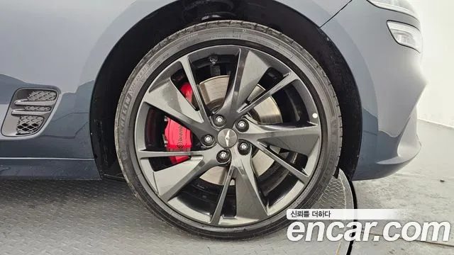 Genesis G70 2022 — миниатюра 5