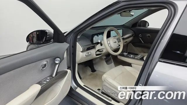 Genesis GV60 2022 — миниатюра 10
