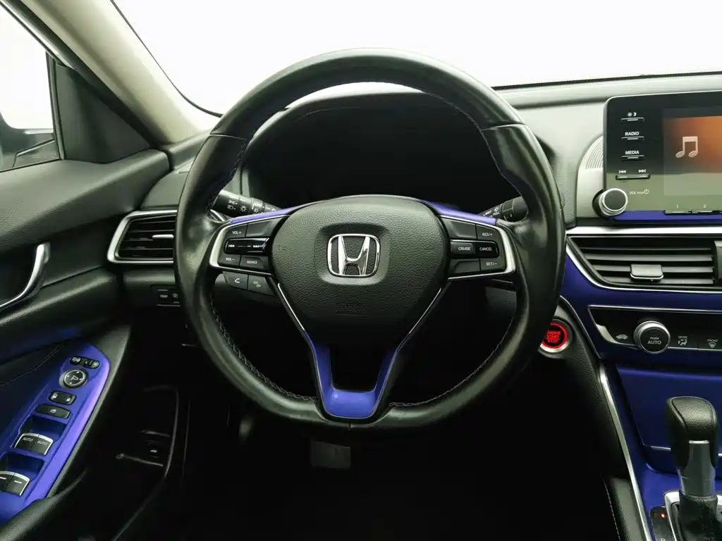 Honda Accord 2021 — миниатюра 11