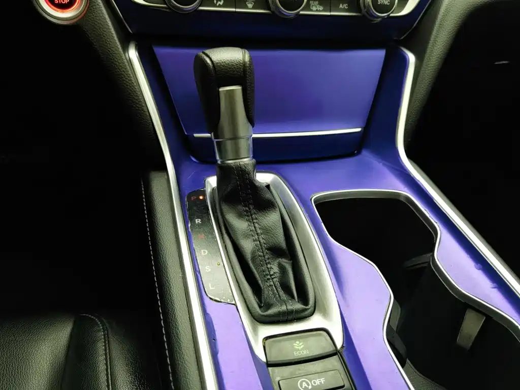 Honda Accord 2021 — миниатюра 13