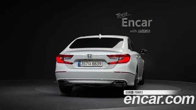 Honda Accord 2021 — миниатюра 4