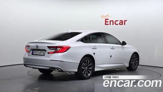 Honda Accord 2022 — миниатюра 2