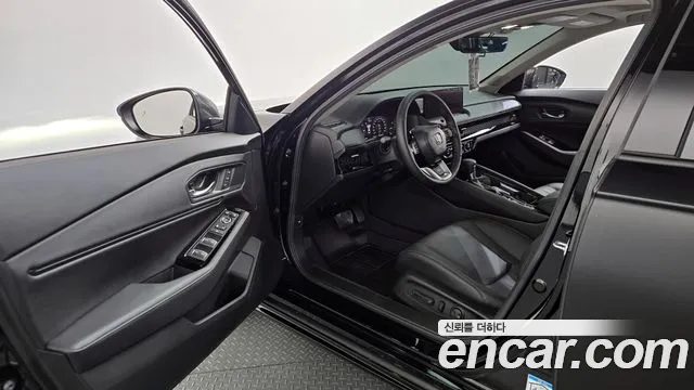 Honda Accord 2025 — миниатюра 10