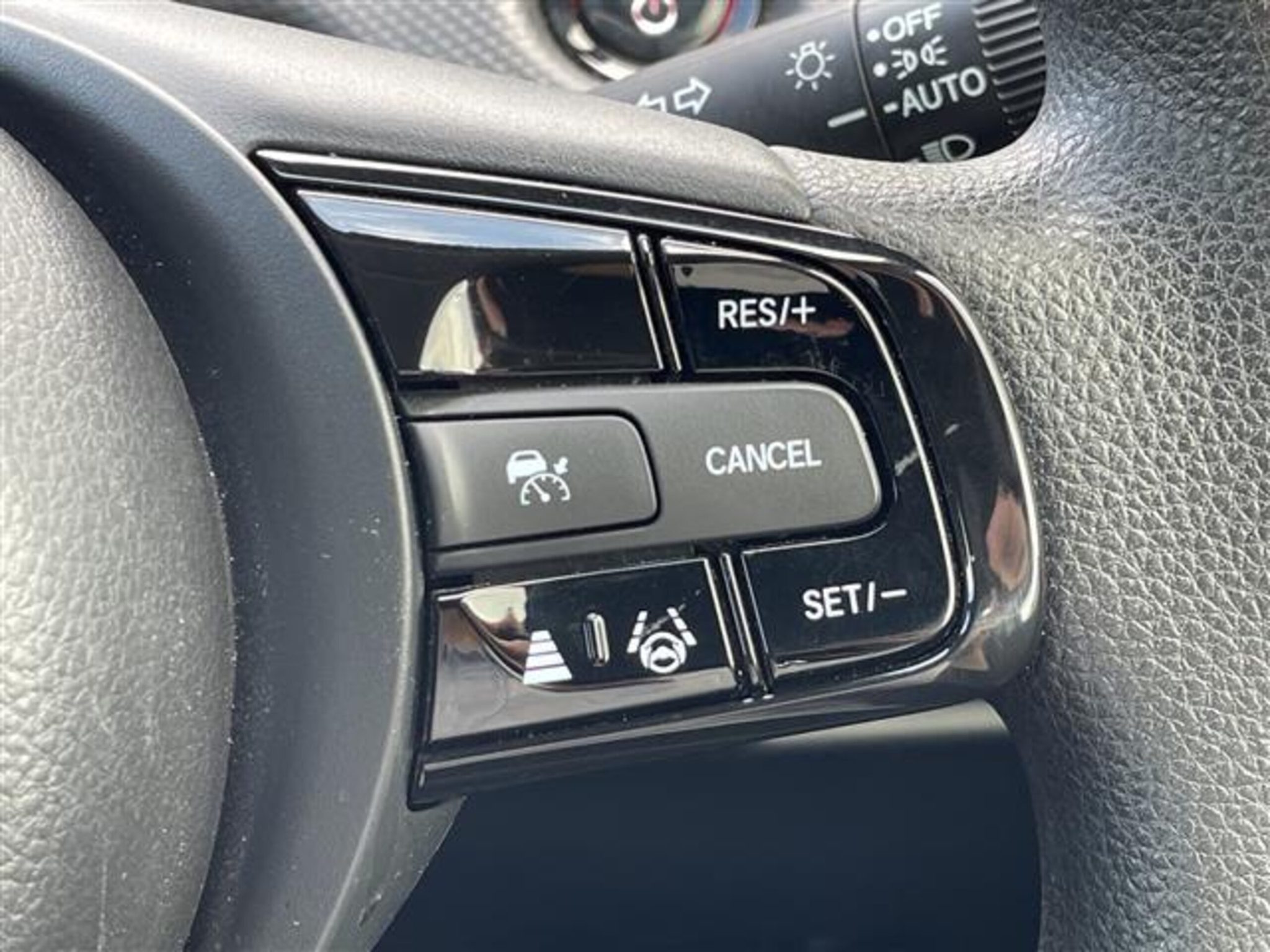 Honda Fit 2023 — миниатюра 4