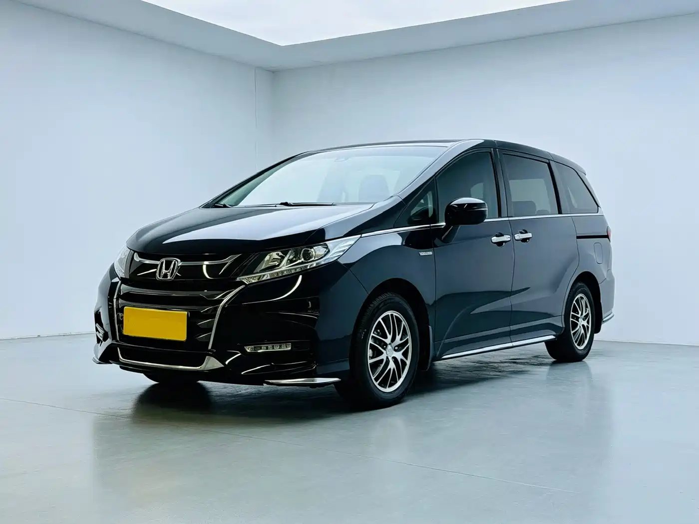 Honda Odyssey 2021 — фото 1
