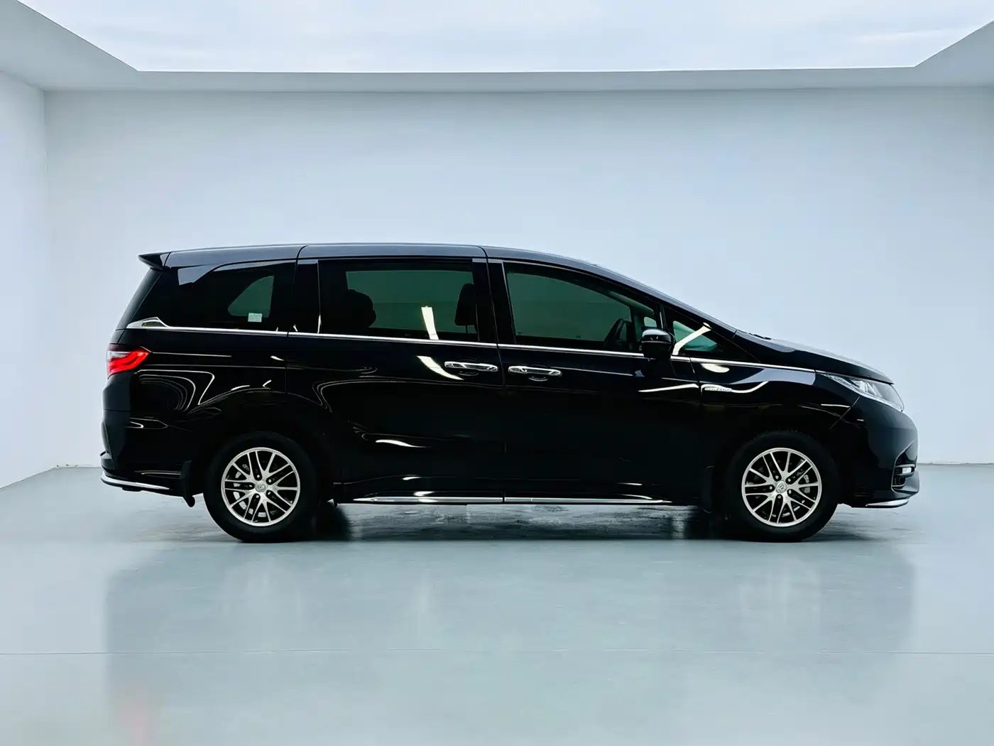 Honda Odyssey 2021 — миниатюра 14