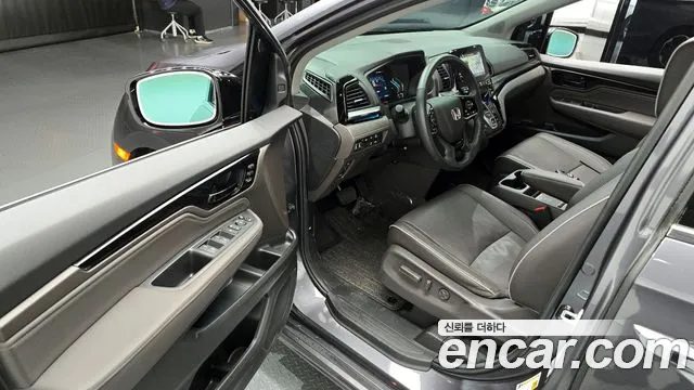 Honda Odyssey 2022 — миниатюра 10