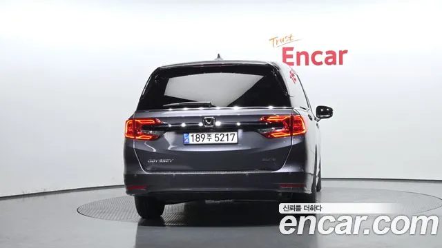Honda Odyssey 2022 — миниатюра 4