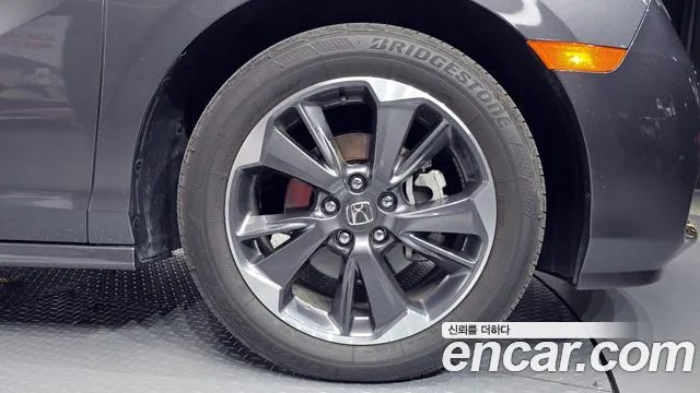 Honda Odyssey 2022 — миниатюра 5