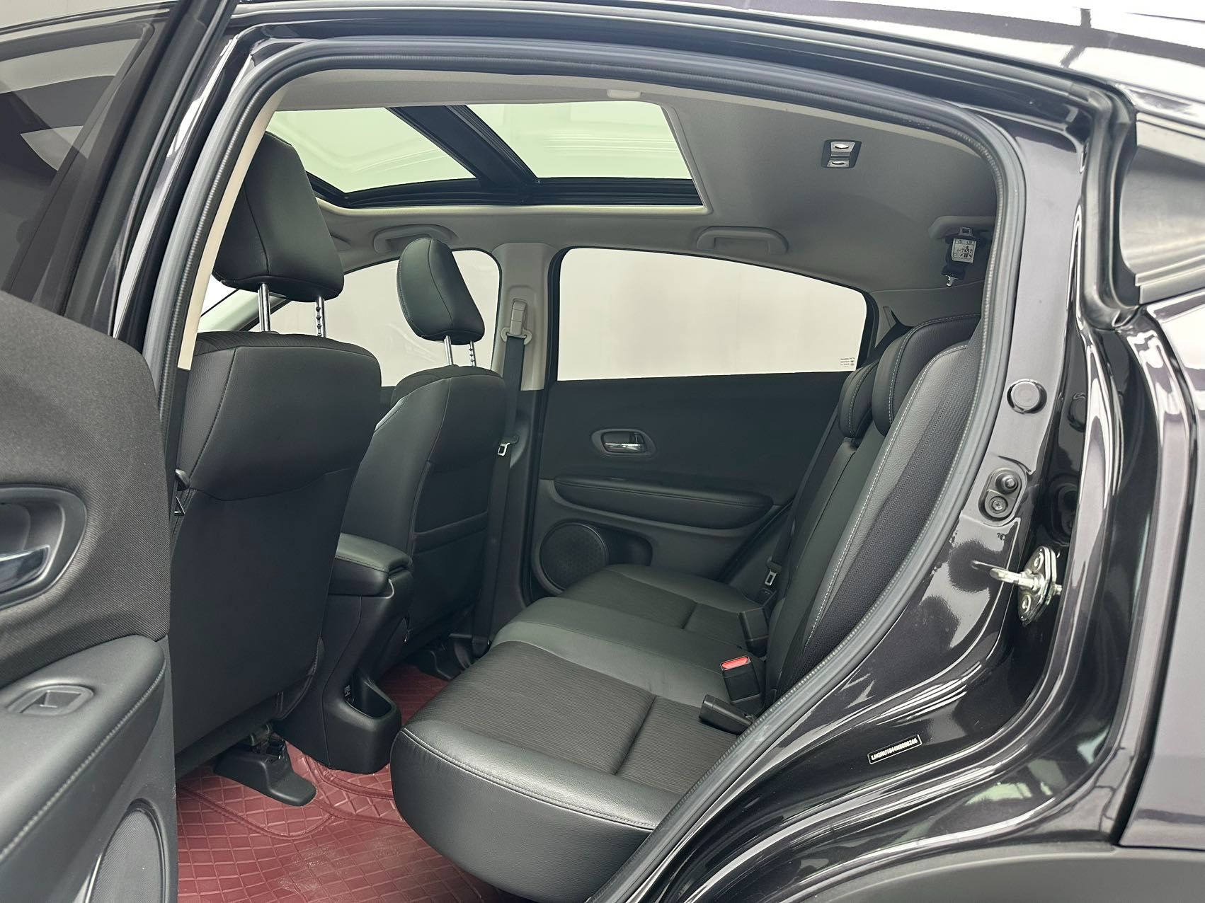 Honda Vezel 2022 — миниатюра 8