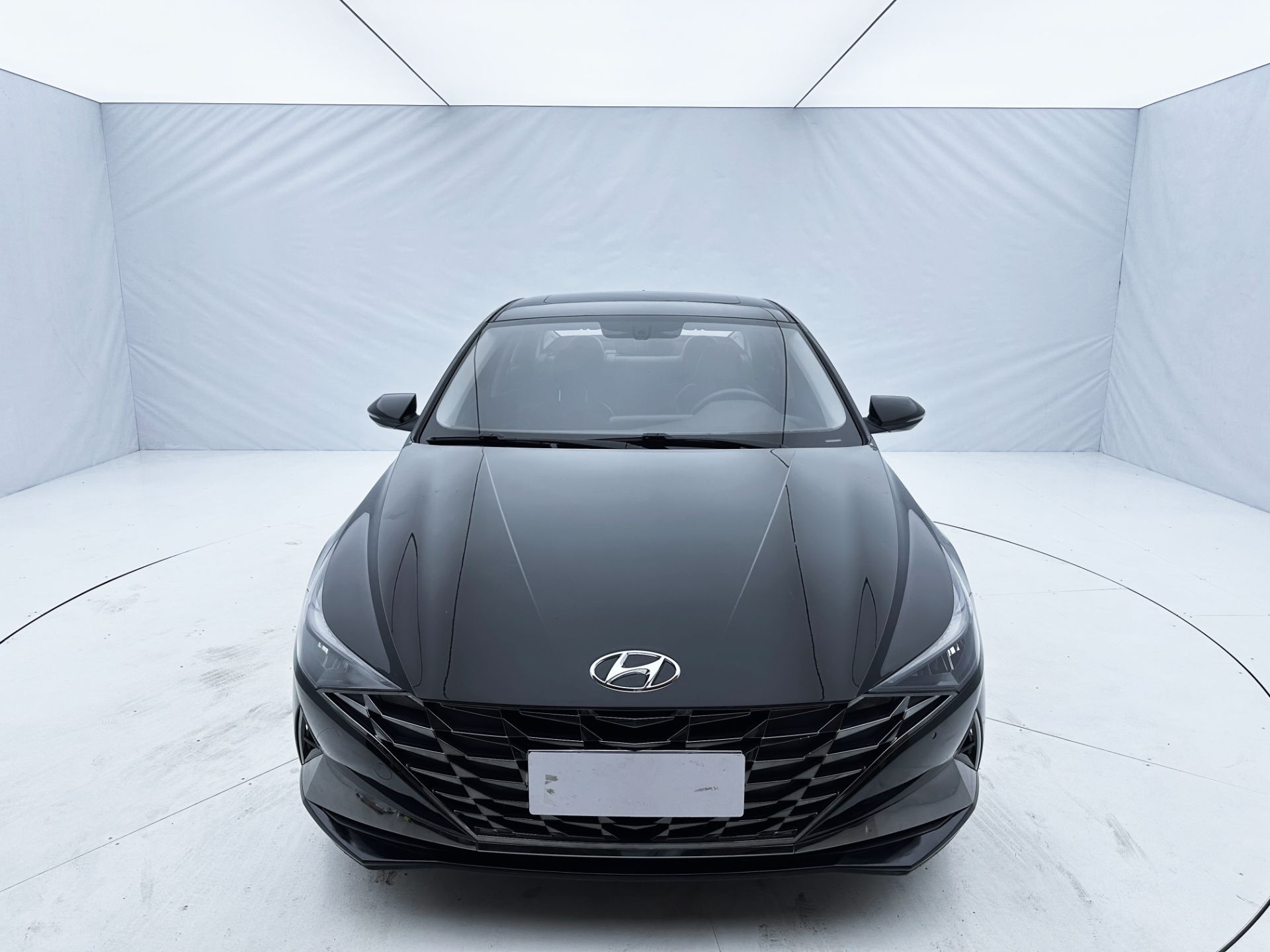 Hyundai Elantra 2021 — миниатюра 2