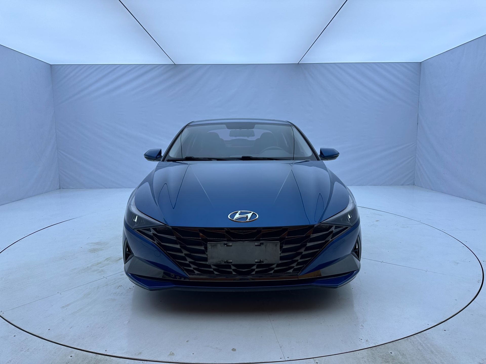Hyundai Elantra 2021 — миниатюра 2