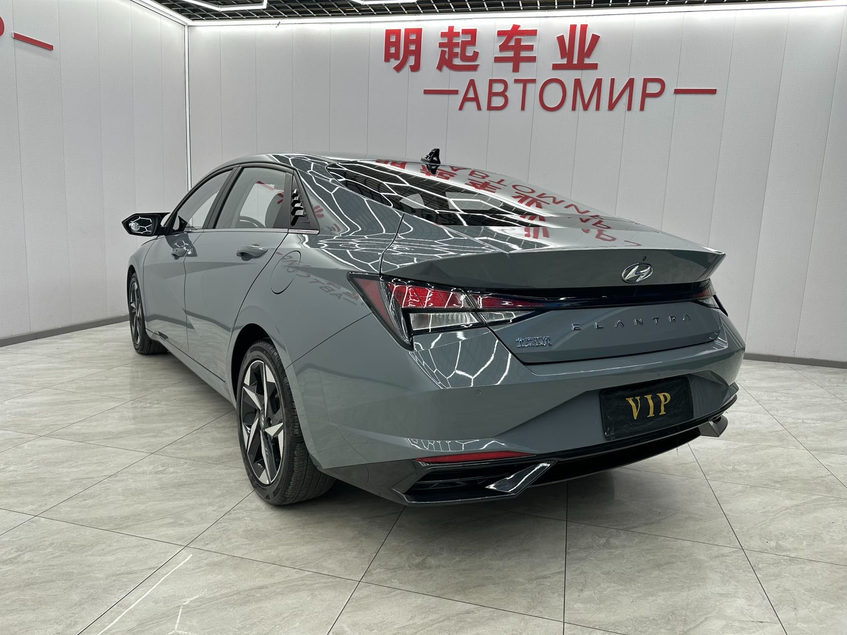 Hyundai Elantra 2022 — миниатюра 4