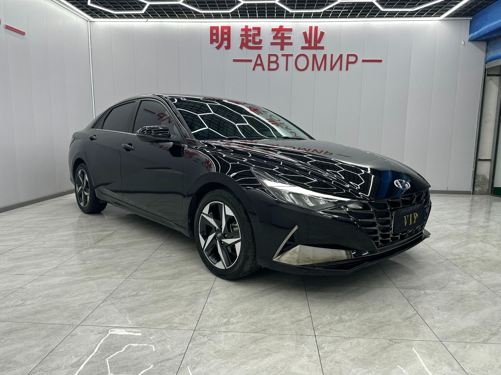 Hyundai Elantra 2021 — миниатюра 8