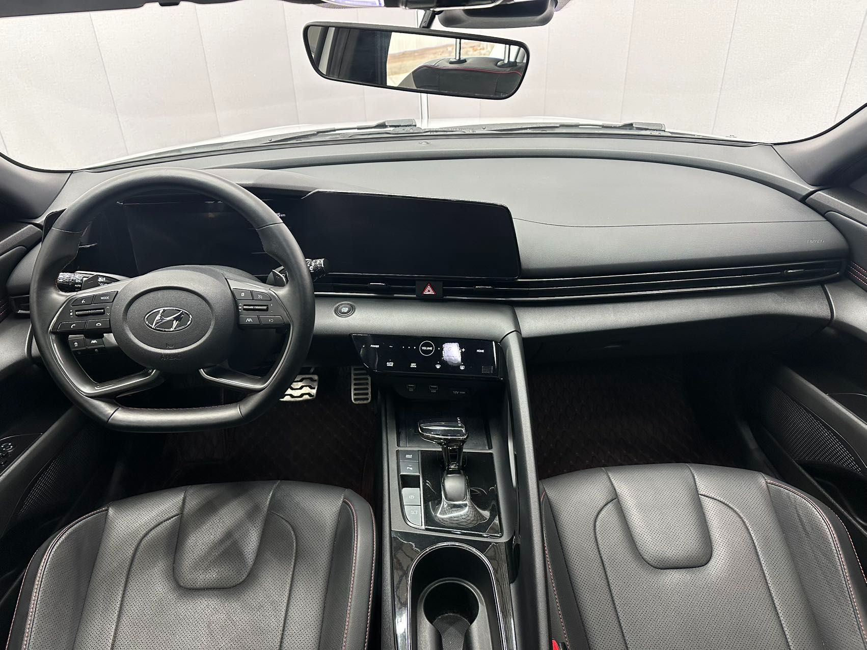 Hyundai Elantra 2021 — миниатюра 4