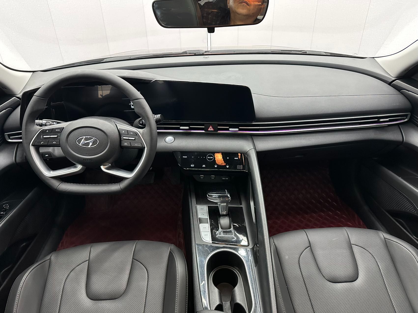 Hyundai Elantra 2022 — миниатюра 7