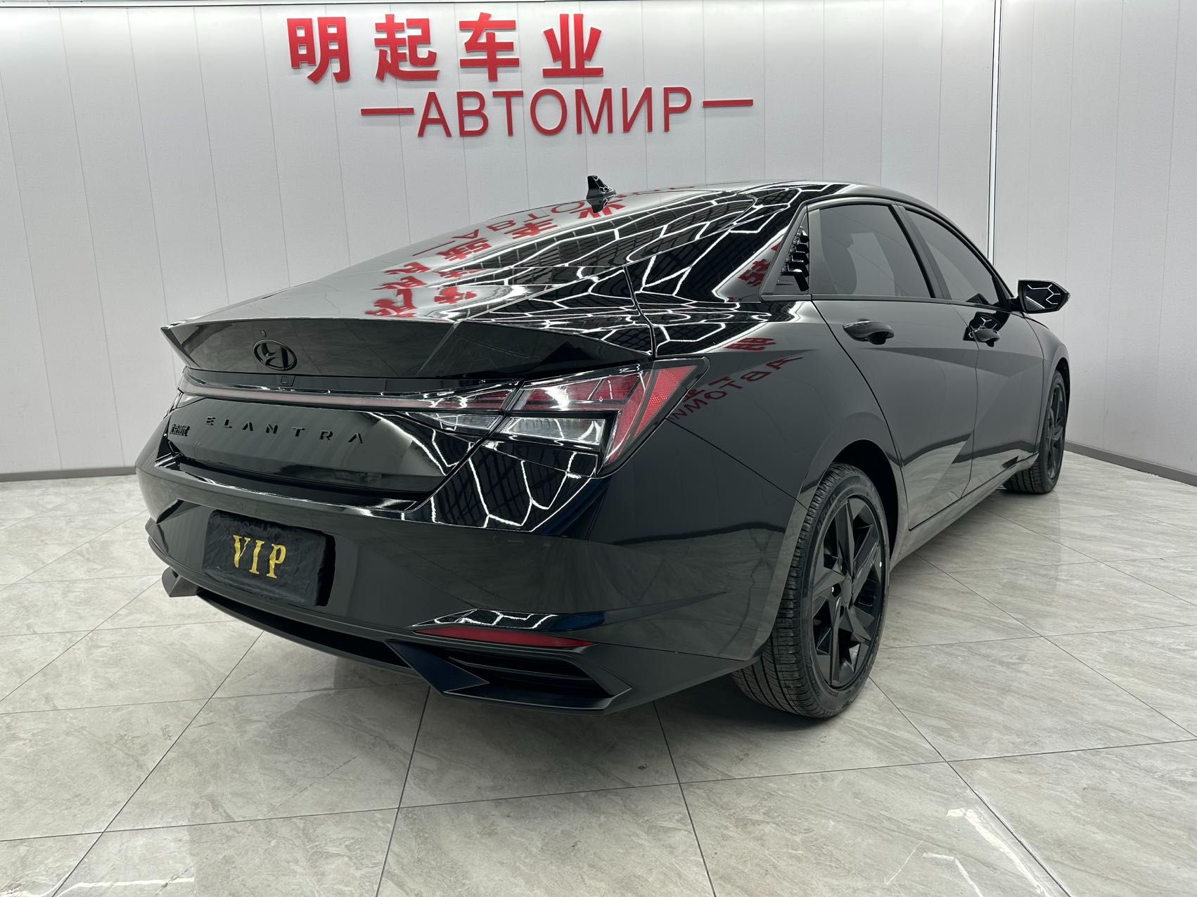 Hyundai Elantra 2022 — миниатюра 8