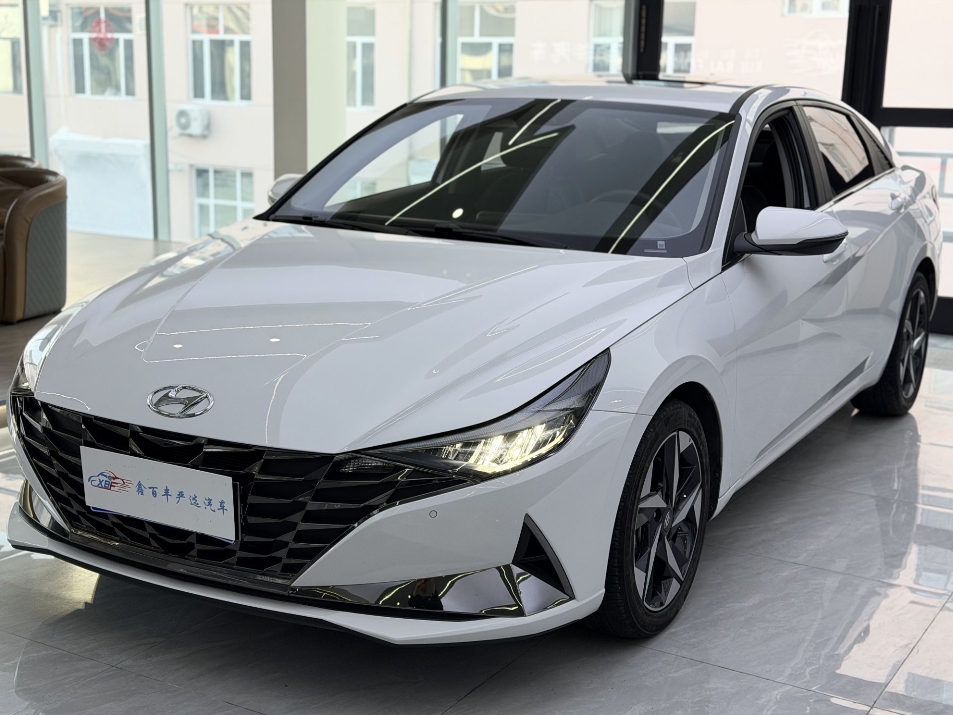 Hyundai Elantra 2022