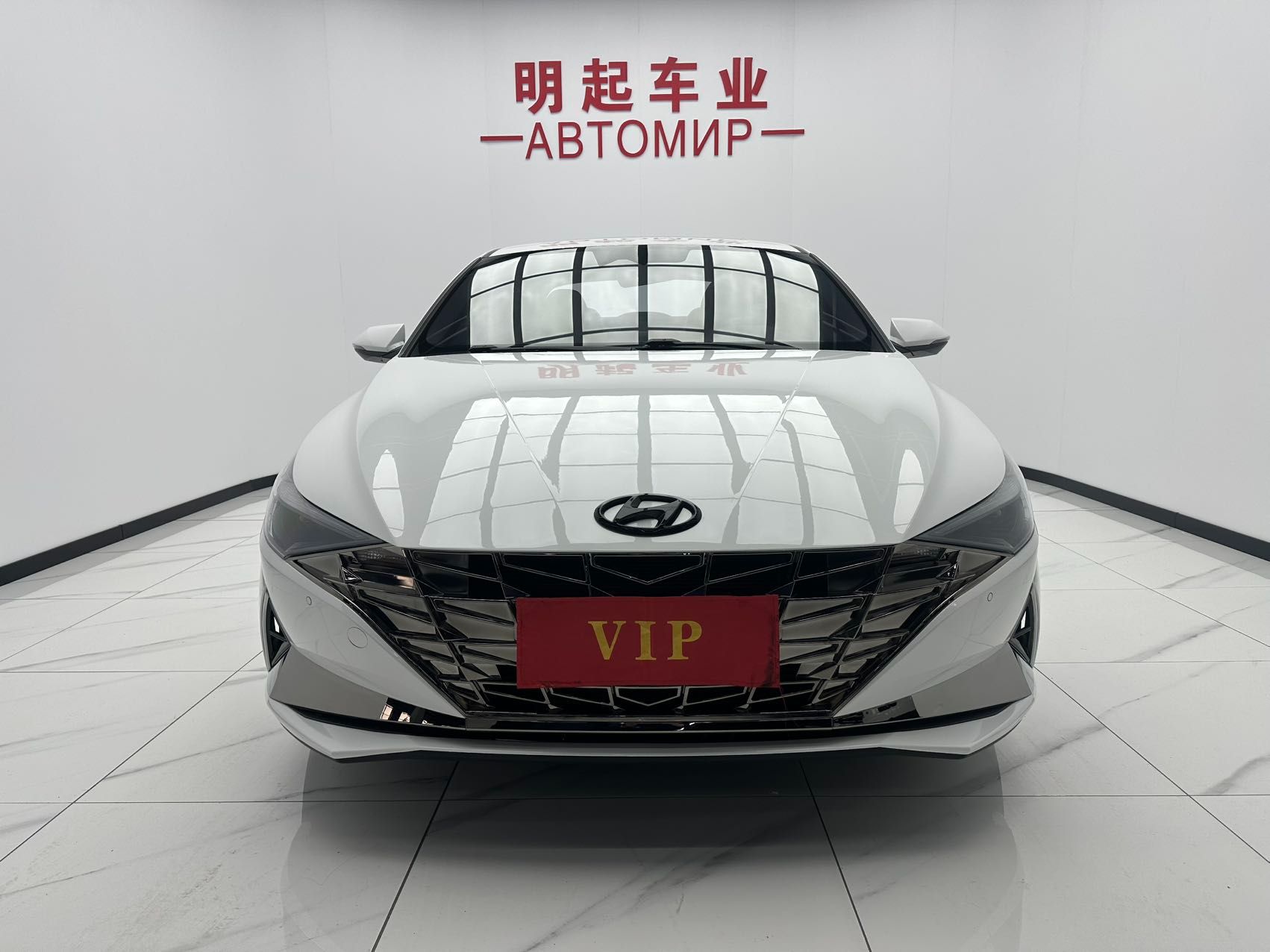 Hyundai Elantra 2022 — миниатюра 2