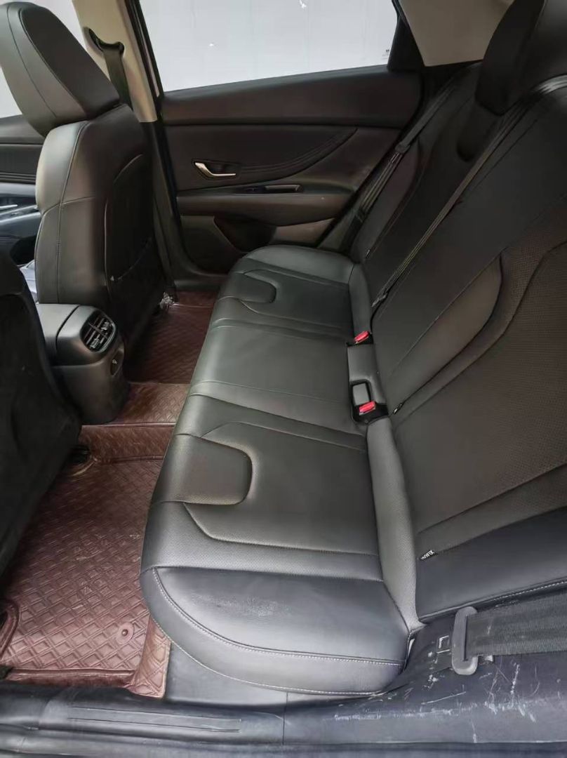 Hyundai Elantra 2023 — миниатюра 7