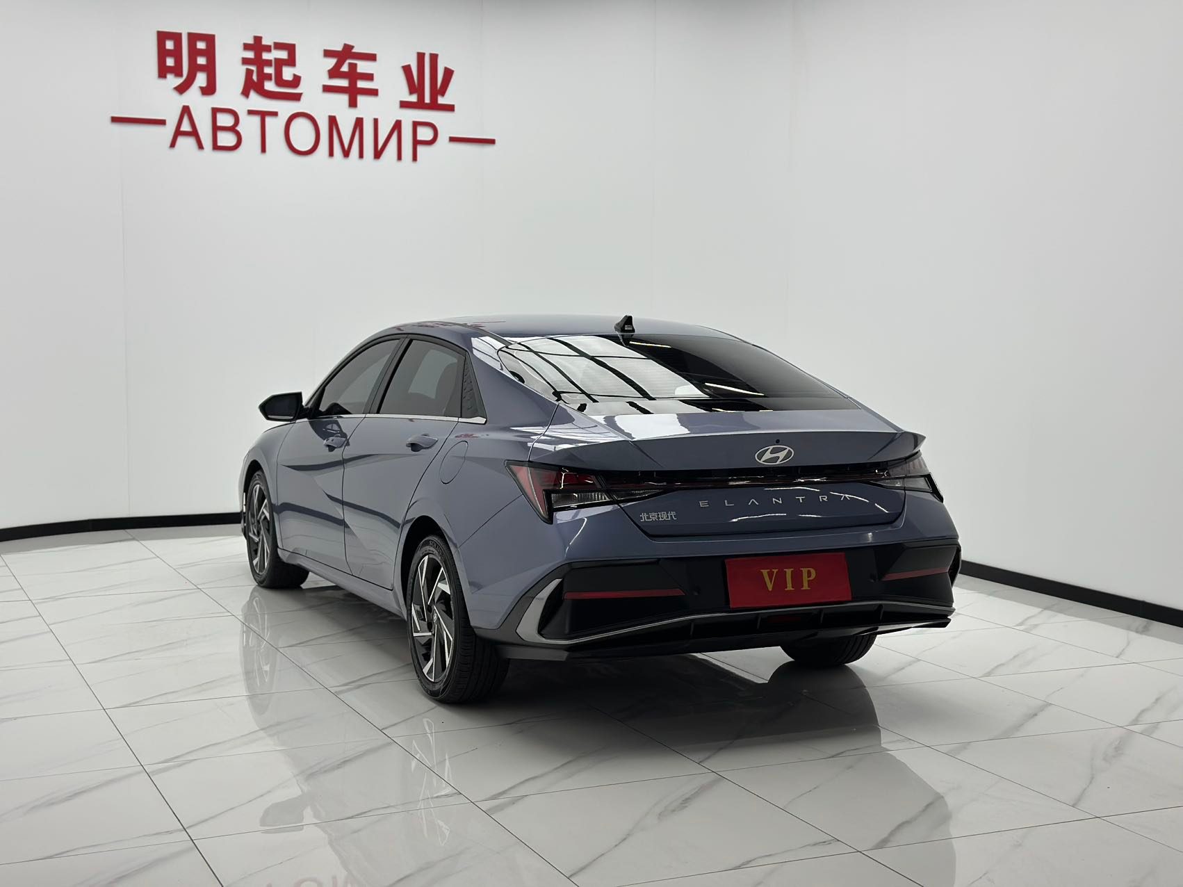 Hyundai Elantra 2023 — миниатюра 6